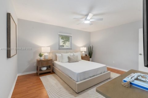 Casa en venta en Oakland Park, Florida, 3 dormitorios, 121.7 m2 № 1982791 - foto 14