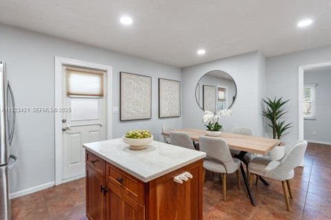 Casa en venta en Oakland Park, Florida, 3 dormitorios, 121.7 m2 № 1982791 - foto 9