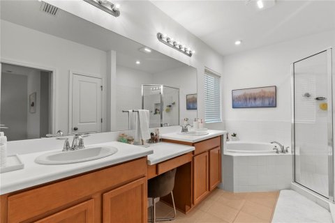 Casa en venta en Wesley Chapel, Florida, 5 dormitorios, 317.91 m2 № 1557821 - foto 15