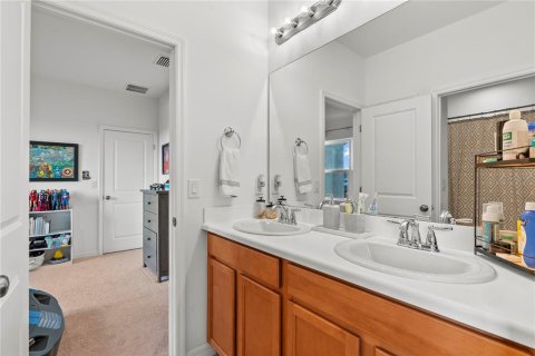 Casa en venta en Wesley Chapel, Florida, 5 dormitorios, 317.91 m2 № 1557821 - foto 18