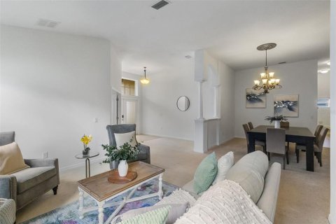 Villa ou maison à vendre à Winter Haven, Floride: 4 chambres, 258.36 m2 № 1854269 - photo 7