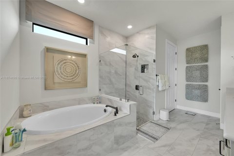 Villa ou maison à vendre à Oakland Park, Floride: 3 chambres, 238.2 m2 № 1925941 - photo 13