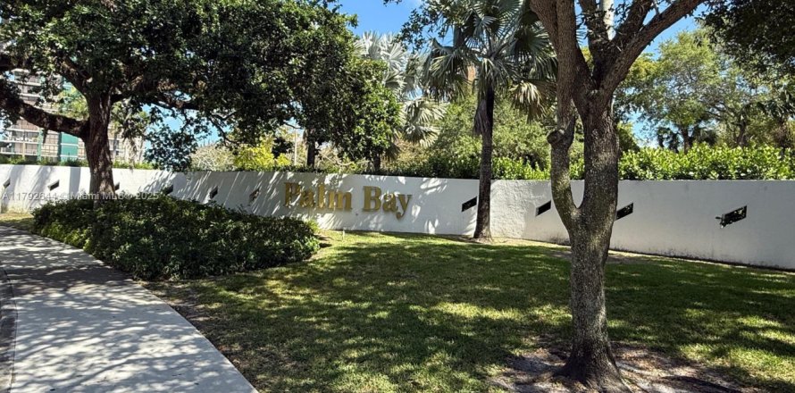 Studio à Condo à Miami, Floride  № 1730509