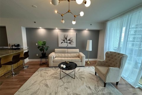 Condominio en venta en Hallandale Beach, Florida, 1 dormitorio, 78.41 m2 № 1488112 - foto 5