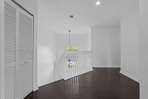 Villa ou maison à vendre à Doral, Floride: 4 chambres, 225.66 m2 № 2084239 - photo 13
