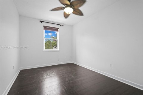 Villa ou maison à vendre à Doral, Floride: 4 chambres, 225.66 m2 № 2084239 - photo 21