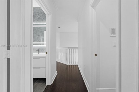 Villa ou maison à vendre à Doral, Floride: 4 chambres, 225.66 m2 № 2084239 - photo 20