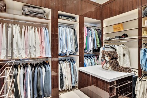 Купить виллу или дом в Плантация, Флорида 7 спален, 635.64м2, № 1955841 - фото 26