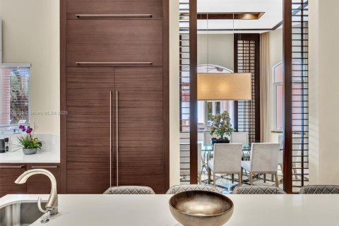 Купить виллу или дом в Плантация, Флорида 7 спален, 635.64м2, № 1955841 - фото 15