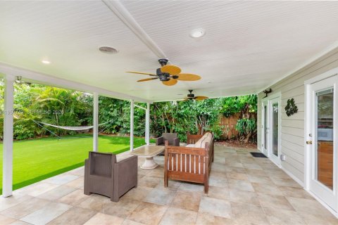Casa en alquiler en Miami, Florida, 3 dormitorios, 109.35 m2 № 2006493 - foto 29