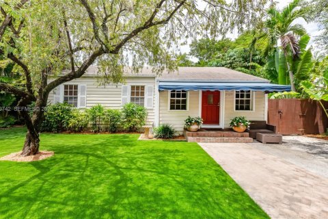 Casa en alquiler en Miami, Florida, 3 dormitorios, 109.35 m2 № 2006493 - foto 9