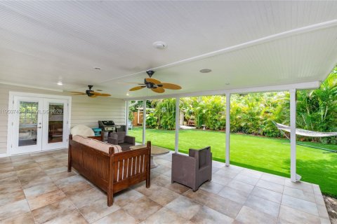 Casa en alquiler en Miami, Florida, 3 dormitorios, 109.35 m2 № 2006493 - foto 7