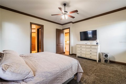 House in Lakeland, Florida 4 bedrooms, 254.92 sq.m. № 2395924 - photo 25