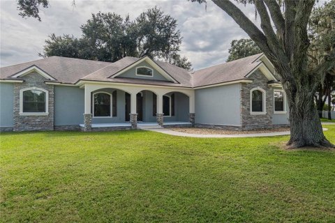 House in Lakeland, Florida 4 bedrooms, 254.92 sq.m. № 2395924 - photo 7