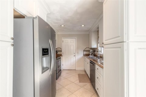 Купить виллу или дом в Холли Хилл, Флорида 5 комнат, 92.9м2, № 1907589 - фото 10