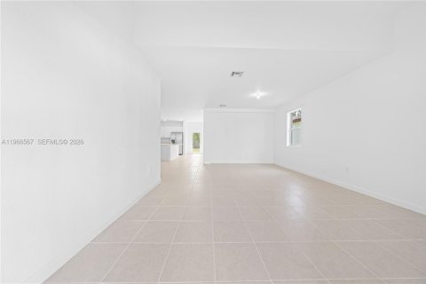 House in Homestead, Florida 3 bedrooms № 2028959 - photo 9