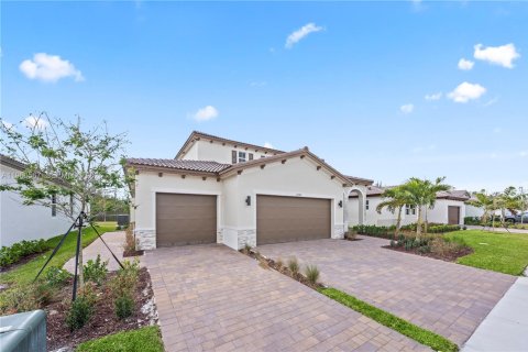 House in Homestead, Florida 3 bedrooms № 2028959 - photo 3