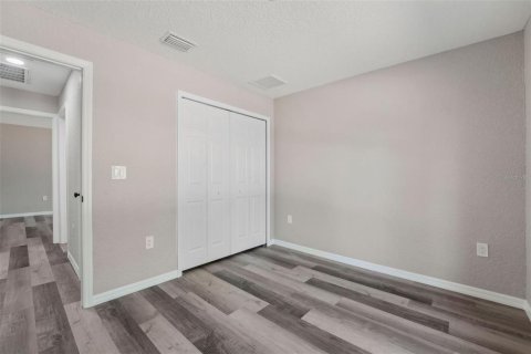Casa en venta en Weeki Wachee, Florida, 3 dormitorios, 144.93 m2 № 1907952 - foto 30