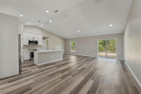 Casa en venta en Weeki Wachee, Florida, 3 dormitorios, 144.93 m2 № 1907952 - foto 4
