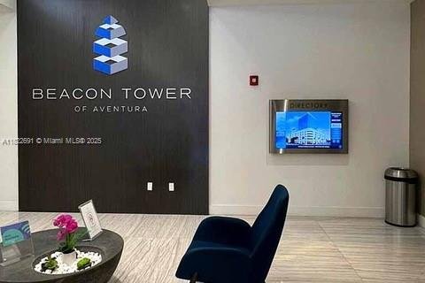 Commercial property in Miami, Florida № 1957884 - photo 11