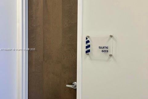 Commercial property in Miami, Florida № 1957884 - photo 18