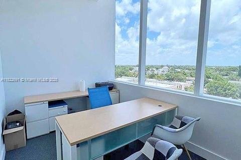 Commercial property in Miami, Florida № 1957884 - photo 22