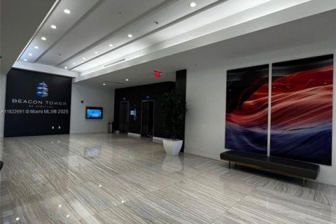 Commercial property in Miami, Florida № 1957884 - photo 13