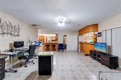 Villa ou maison à vendre à Miami, Floride: 5 chambres, 383.78 m2 № 2055020 - photo 26