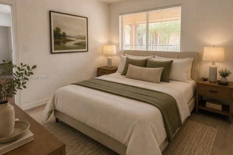 Copropriété à vendre à Pembroke Pines, Floride: 2 chambres, 104.98 m2 № 2343115 - photo 11