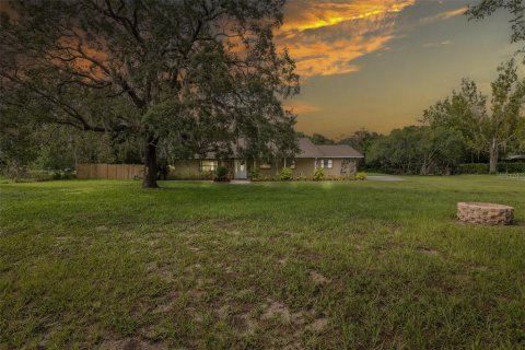 Casa en venta en Hudson, Florida, 4 dormitorios, 263.56 m2 № 1844558 - foto 1