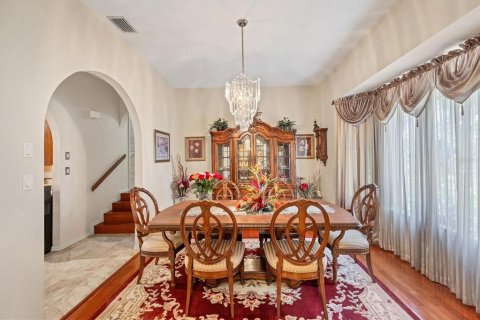 Villa ou maison à vendre à North Port, Floride: 4 chambres, 471.39 m2 № 1689767 - photo 11
