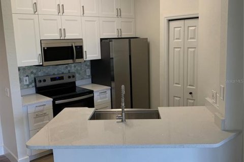 Copropriété à vendre à Sarasota, Floride: 1 chambre, 78.32 m2 № 2142974 - photo 17