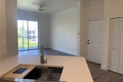 Copropriété à vendre à Sarasota, Floride: 1 chambre, 78.32 m2 № 2142974 - photo 8