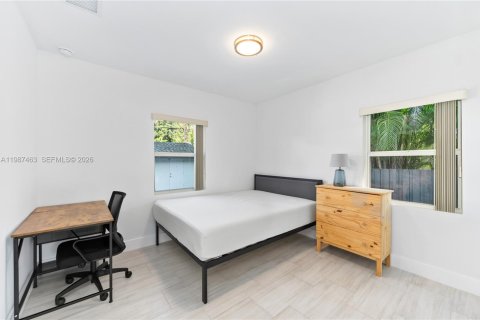 Купить виллу или дом в Майами, Флорида 6 спален, 180.04м2, № 2051770 - фото 18