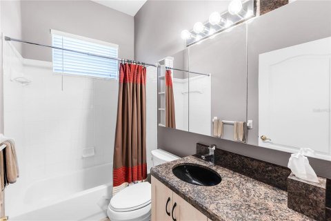 House in Sarasota, Florida 3 bedrooms, 161.65 sq.m. № 1746540 - photo 17