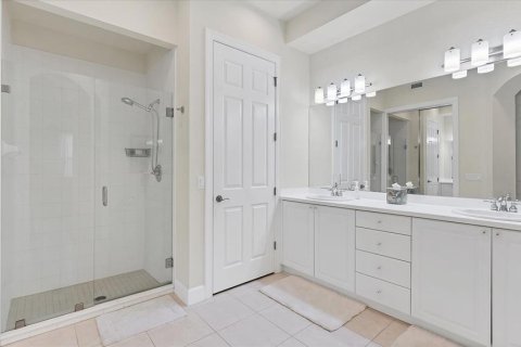 House in Bradenton, Florida 3 bedrooms, 195.09 sq.m. № 2213749 - photo 17