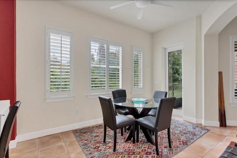 House in Bradenton, Florida 3 bedrooms, 195.09 sq.m. № 2213749 - photo 9