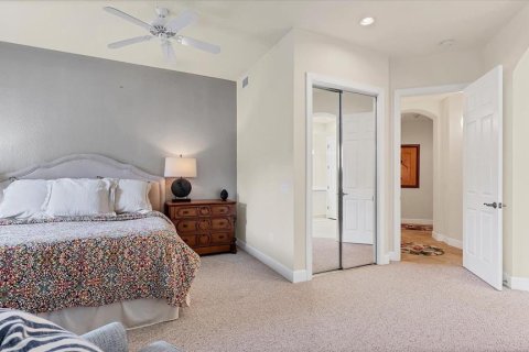 House in Bradenton, Florida 3 bedrooms, 195.09 sq.m. № 2213749 - photo 15