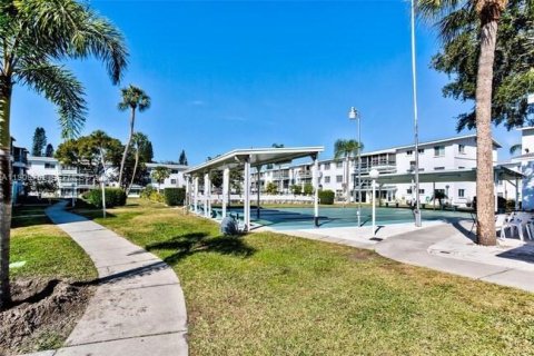 Condo in Bradenton, Florida, 2 bedrooms  № 2060224 - photo 2