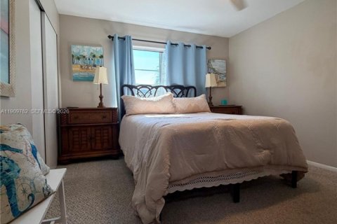 Condo in Bradenton, Florida, 2 bedrooms  № 2060224 - photo 17