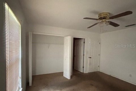 House in Clewiston, Florida 3 bedrooms, 97.55 sq.m. № 2092140 - photo 14