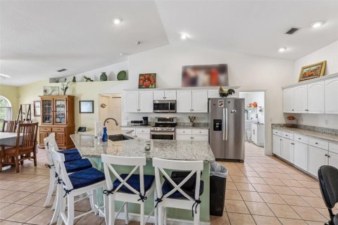 Casa en venta en Palm Coast, Florida, 3 dormitorios, 185.99 m2 № 2195763 - foto 10