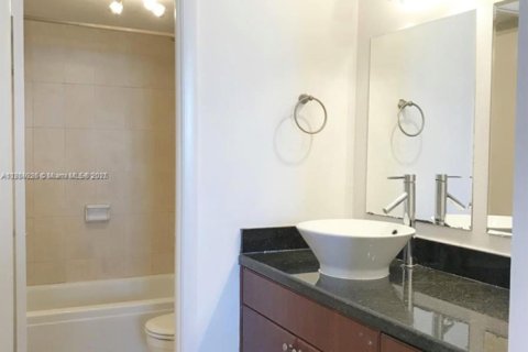 Copropriété à vendre à Miami Beach, Floride: 1 chambre, 72.46 m2 № 1896939 - photo 9