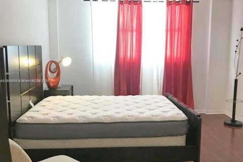 Copropriété à vendre à Miami Beach, Floride: 1 chambre, 72.46 m2 № 1896939 - photo 6