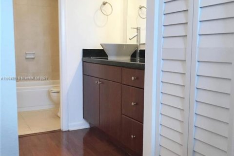 Copropriété à vendre à Miami Beach, Floride: 1 chambre, 72.46 m2 № 1896939 - photo 10