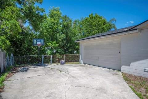 Villa ou maison à vendre à Lakeland, Floride: 4 chambres, 220.18 m2 № 2102112 - photo 6