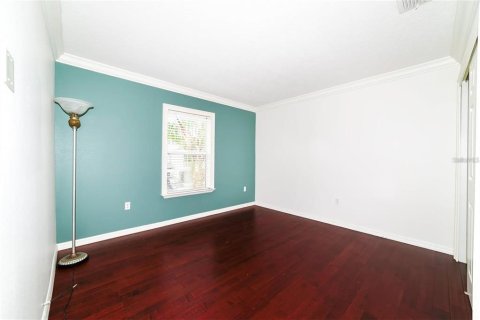 House in Orlando, Florida 5 bedrooms, 306.39 sq.m. № 2208444 - photo 15