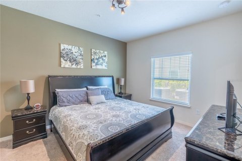 Townhouse in Kissimmee, Florida 4 bedrooms, 157.38 sq.m. № 1540859 - photo 8