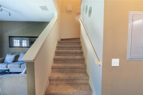Townhouse in Kissimmee, Florida 4 bedrooms, 157.38 sq.m. № 1540859 - photo 7