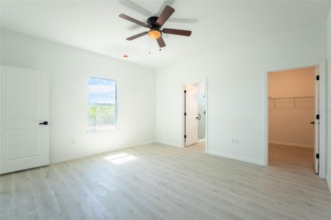 Villa ou maison à louer à Port Charlotte, Floride: 4 chambres, 162.02 m2 № 1732520 - photo 10